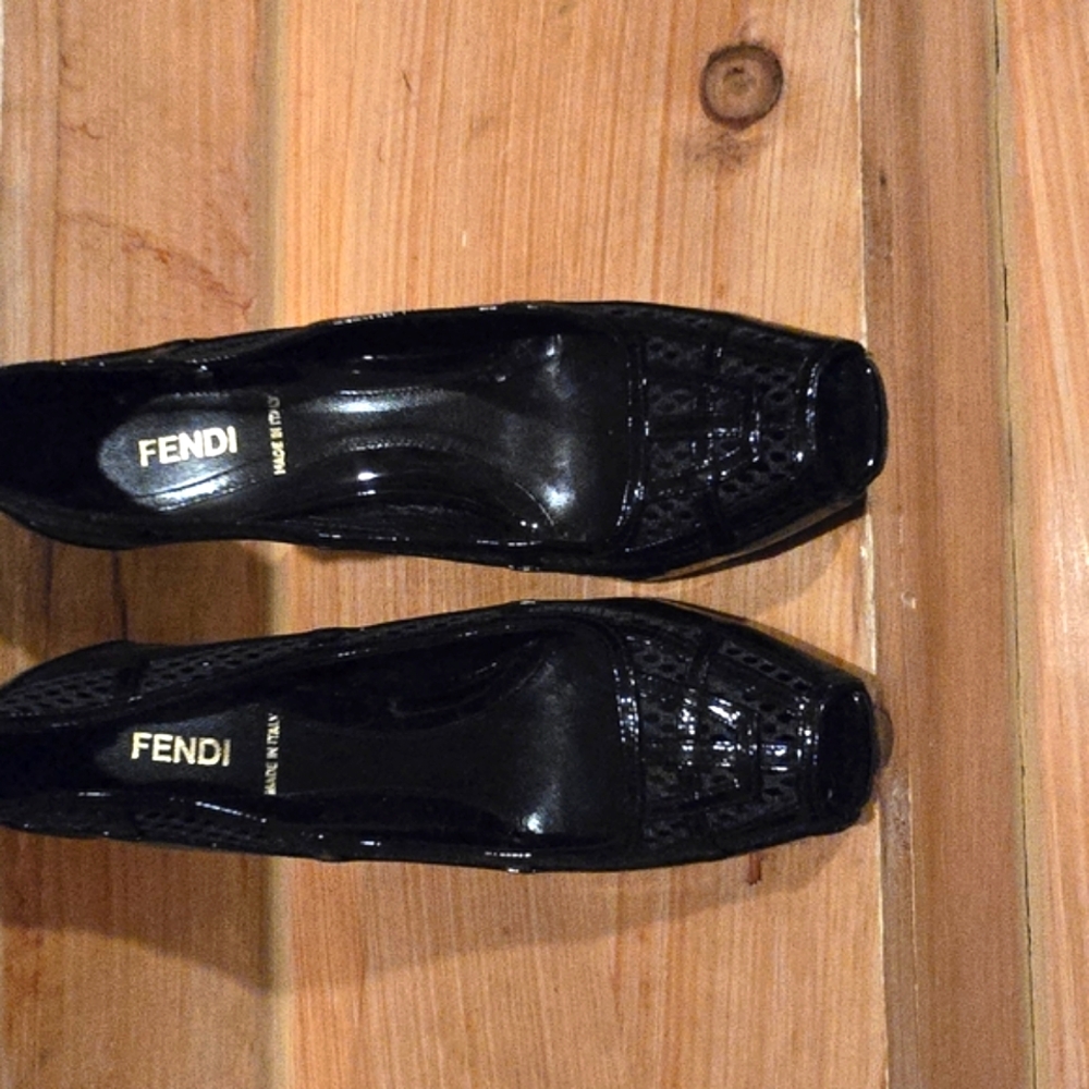 Fendi Women's Black Shoes